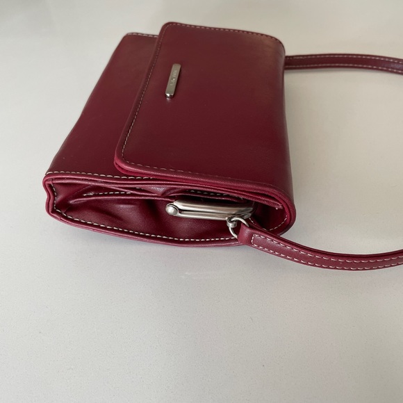 SOLD Y2K Nine West Wallet Purse - Picture 6 of 8